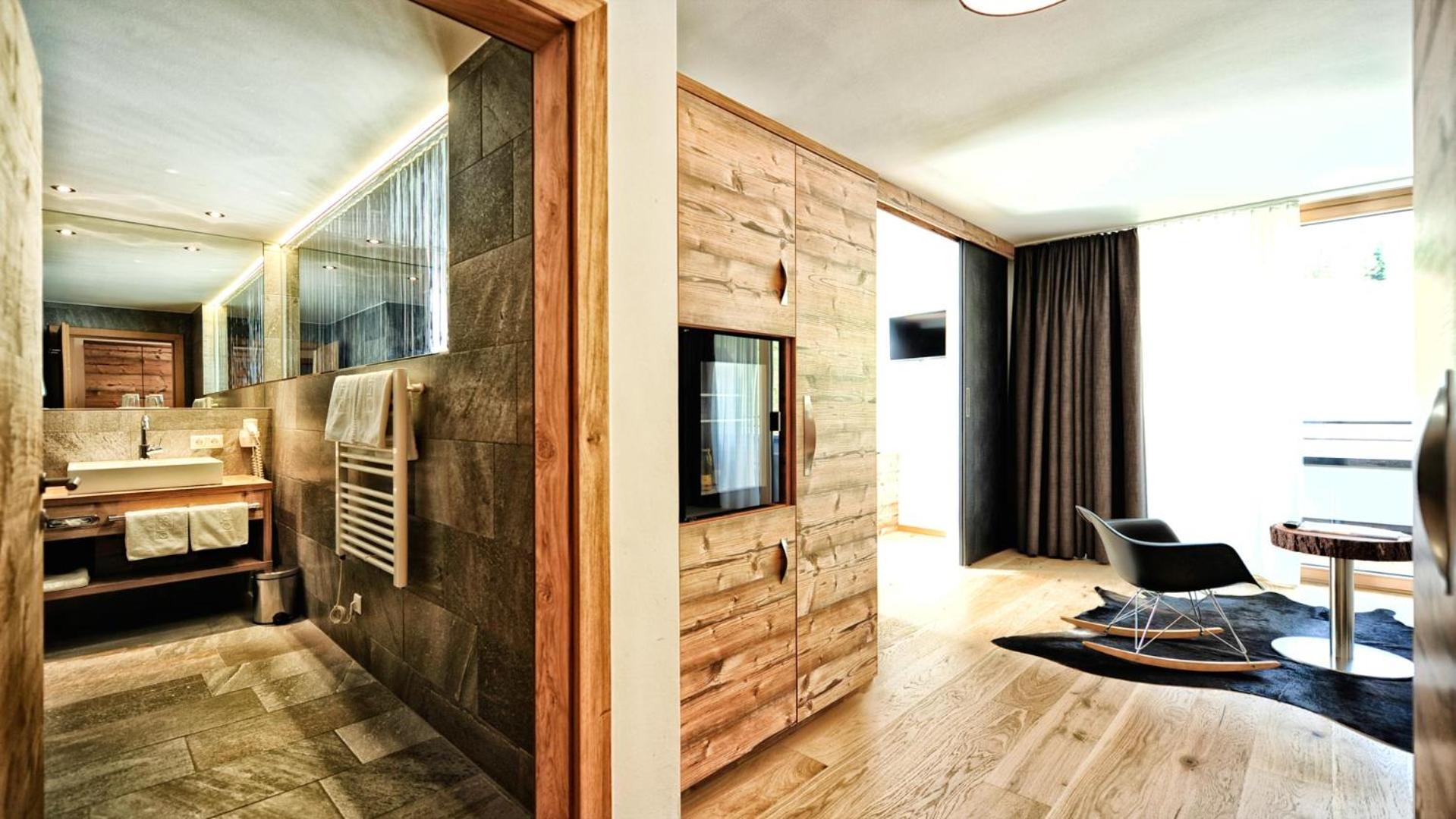 פיס Alps Lodge חדר תמונה