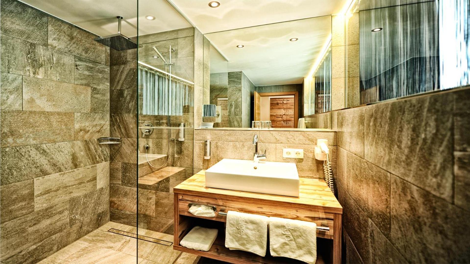 פיס Alps Lodge חדר תמונה