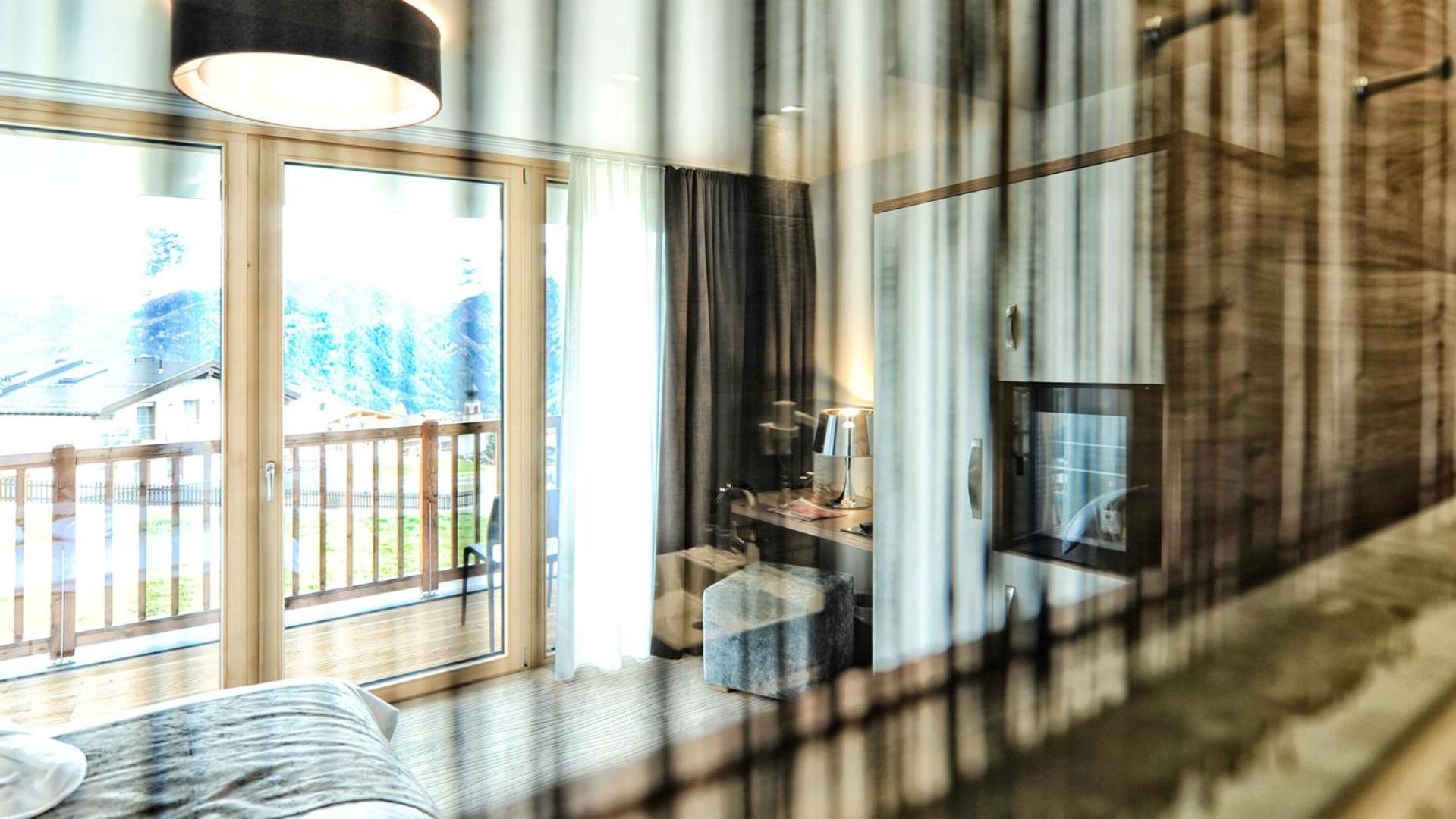 פיס Alps Lodge חדר תמונה